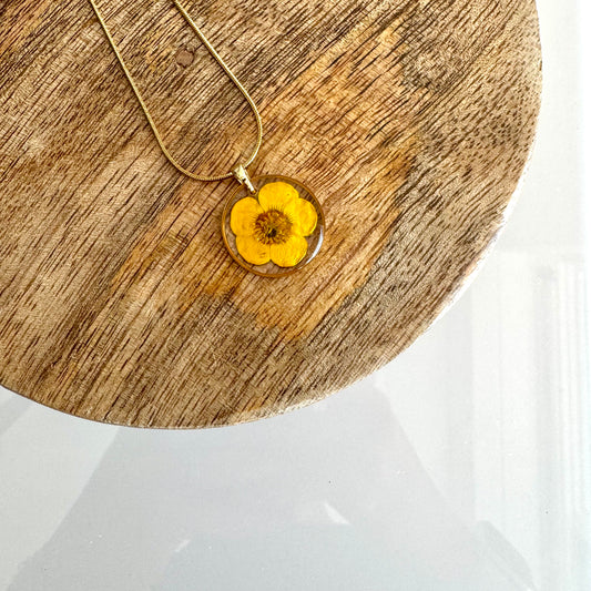 Ketting gele bloem