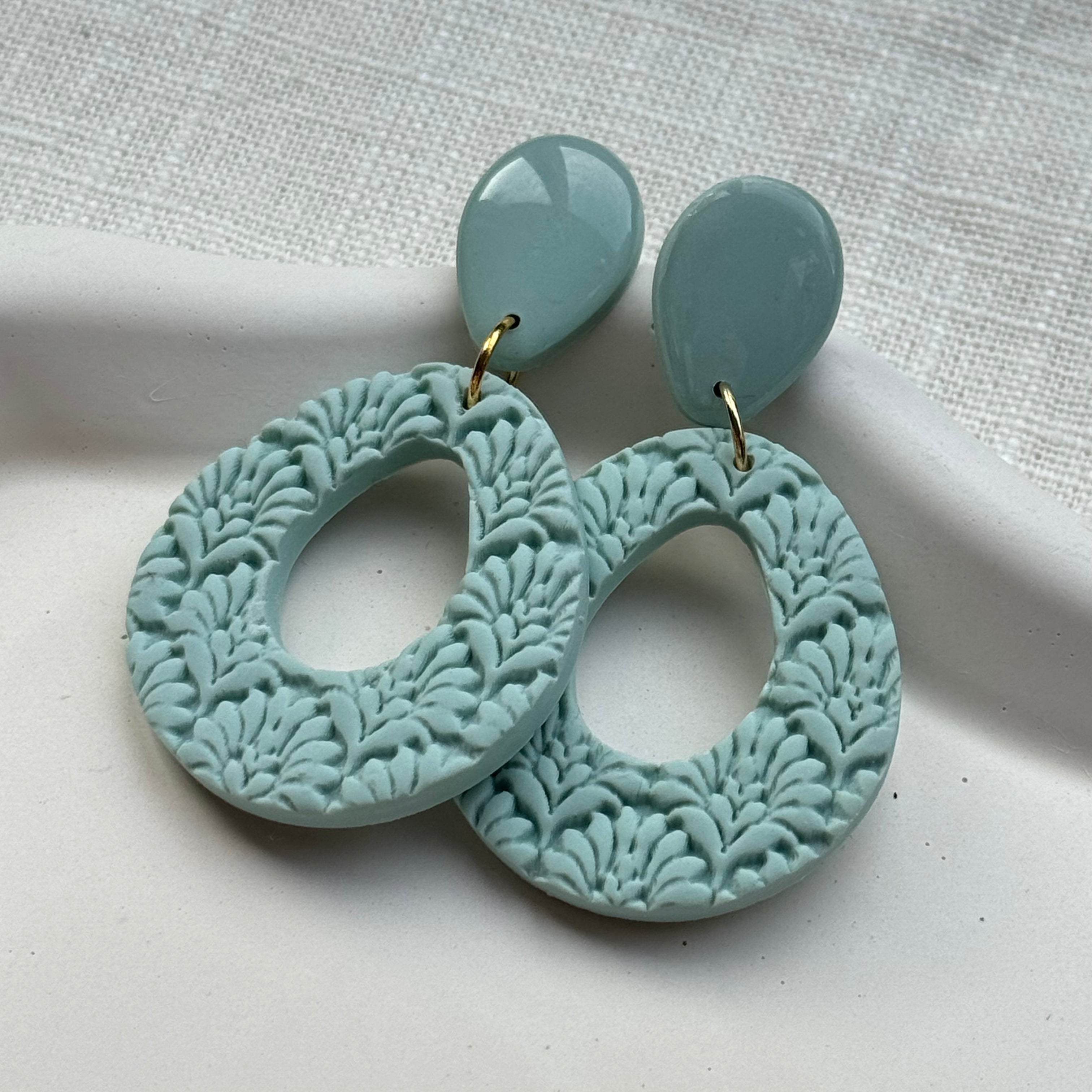 Lenora - oorbellen light turkuoise