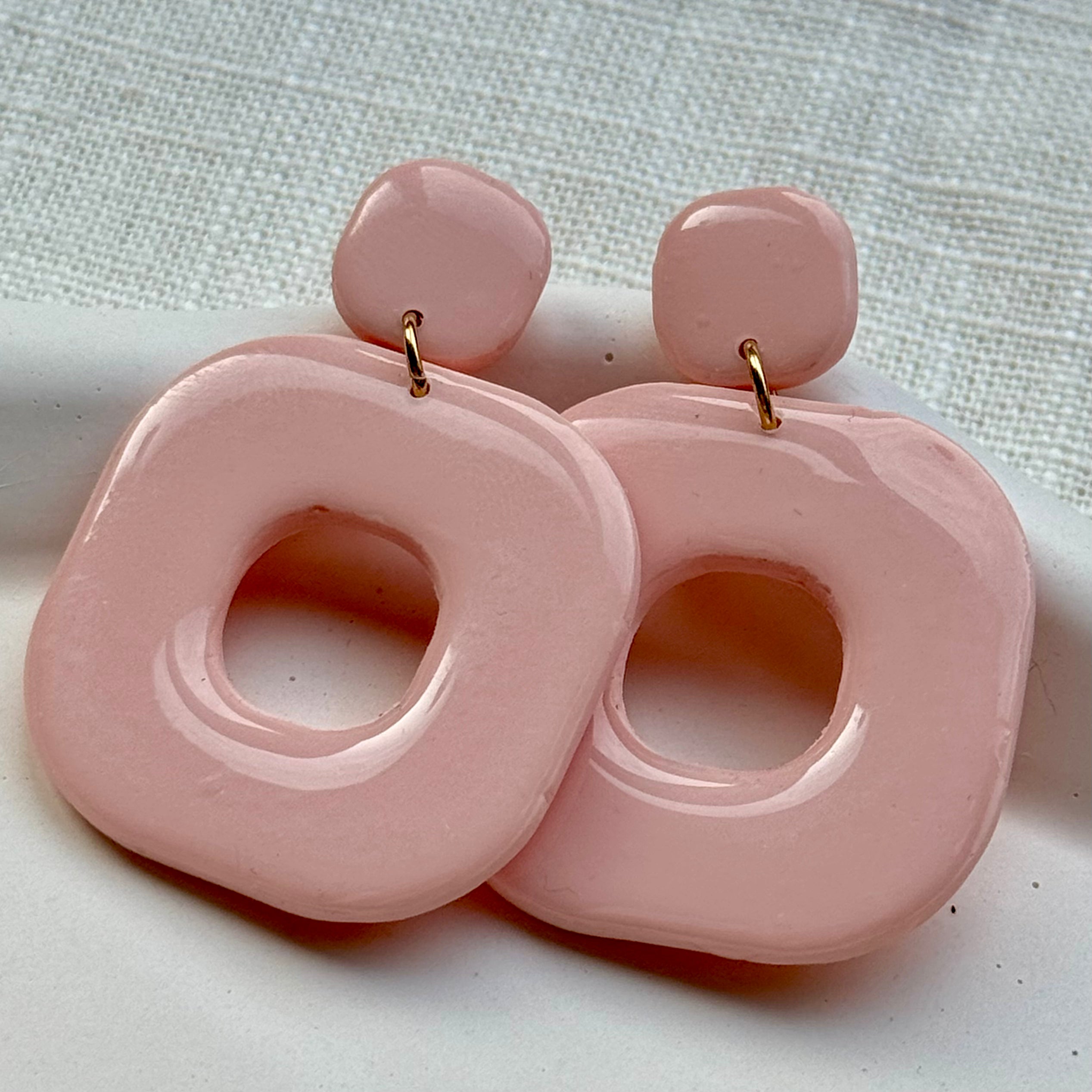 Julia - oorbellen licht roze