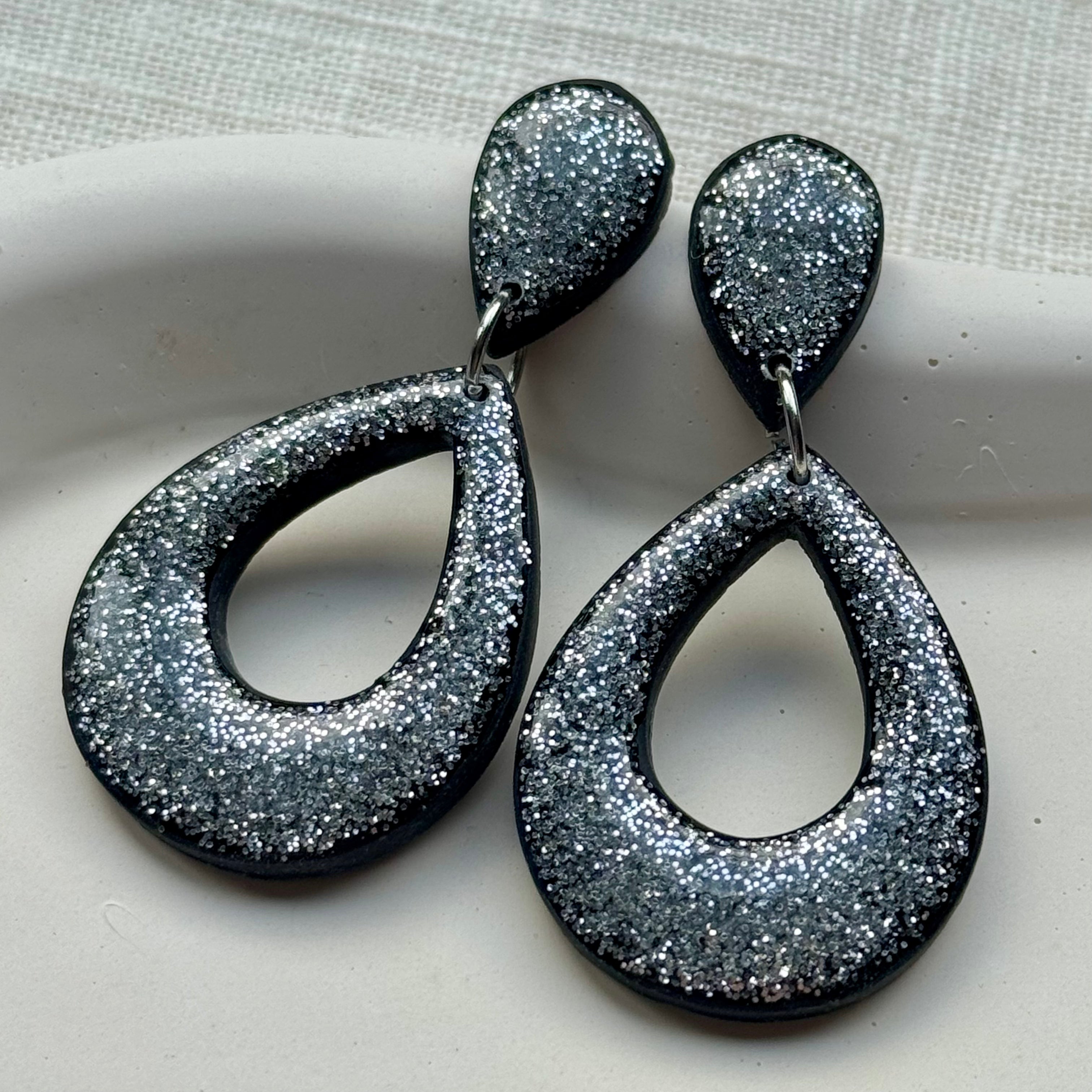 Marley - Oorbellen glitter zwart zilver