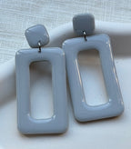 Viola - oorbellen dolfijngrijs