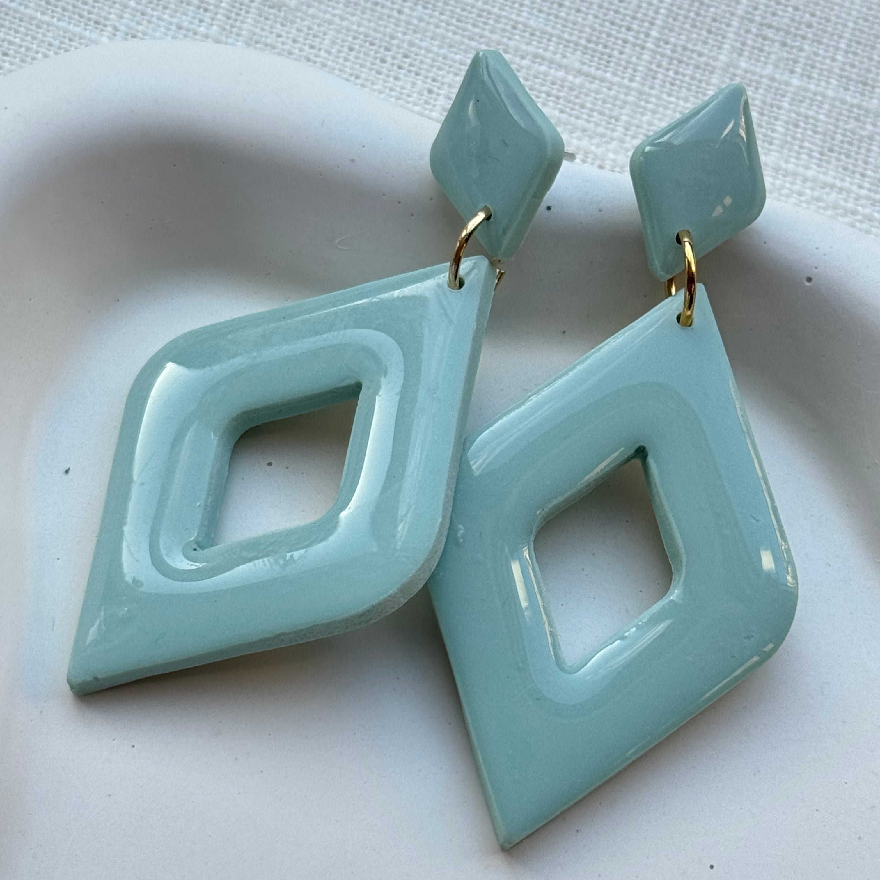 Laura - Oorbellen light turkuoise