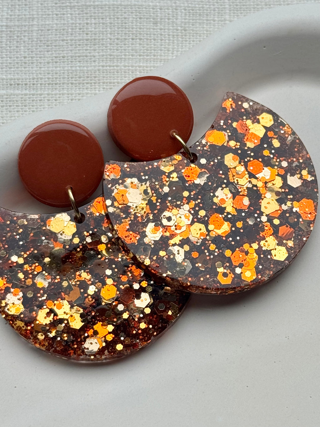 Amy - Oorbellen oranje goud glitter