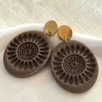 Feline- oorbellen bruin