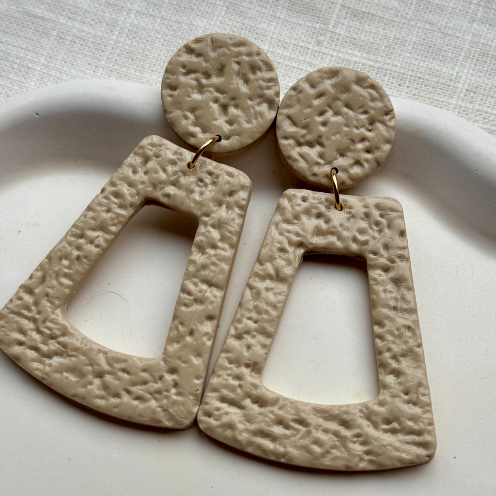 Nora - oorbellen beige