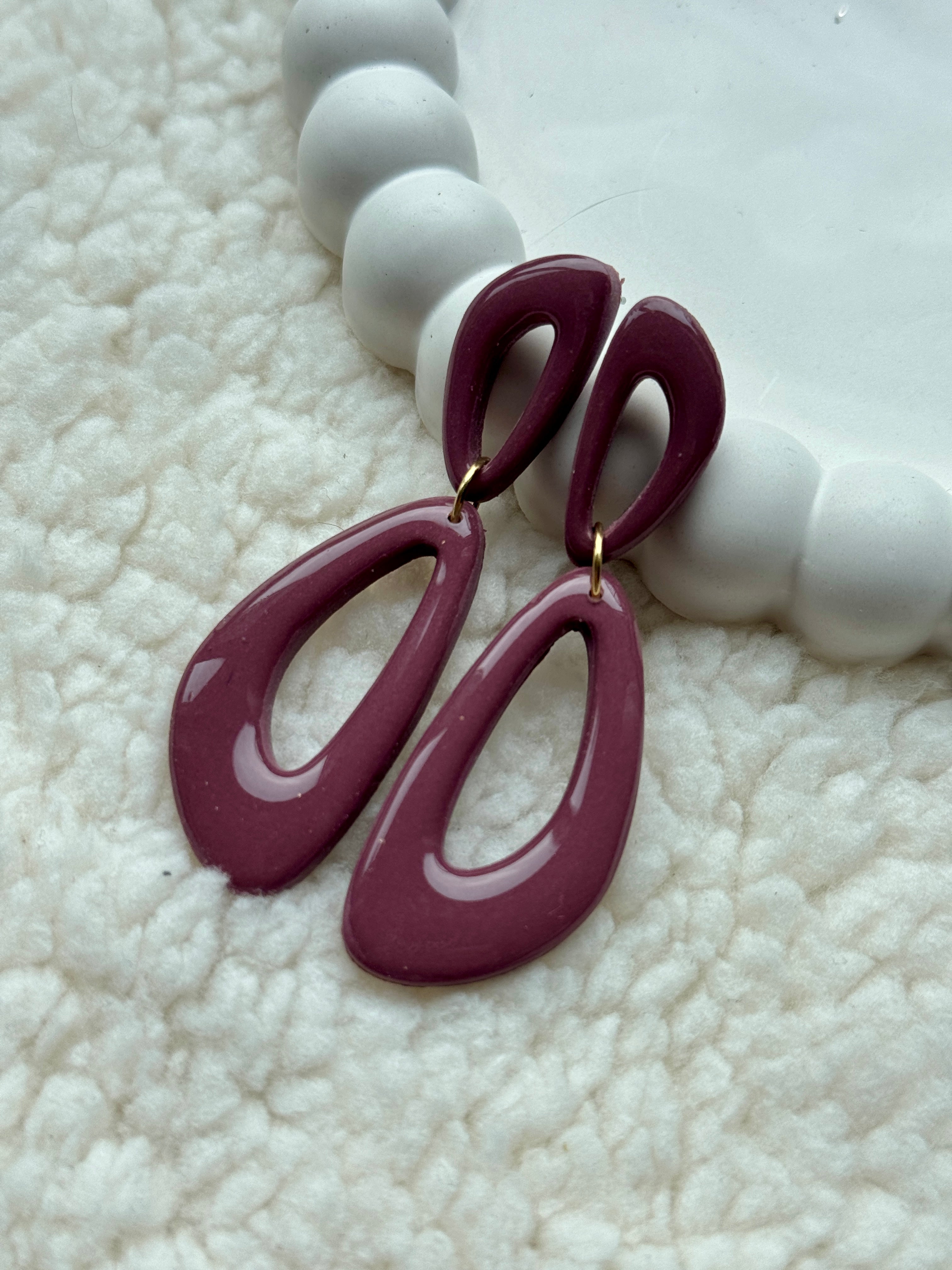Vera - oorbellen tyrian purple