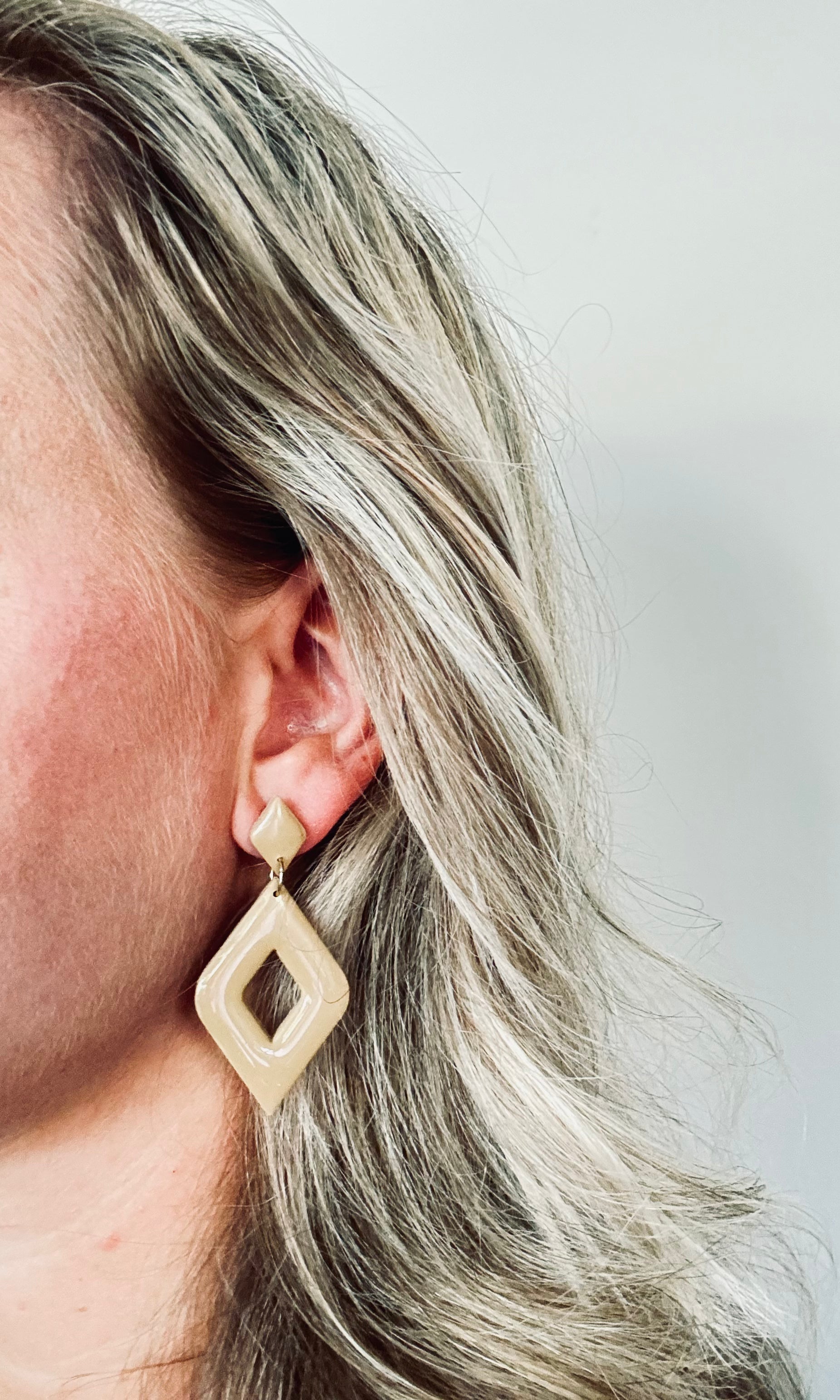 Laura - Oorbellen bordeauxrood