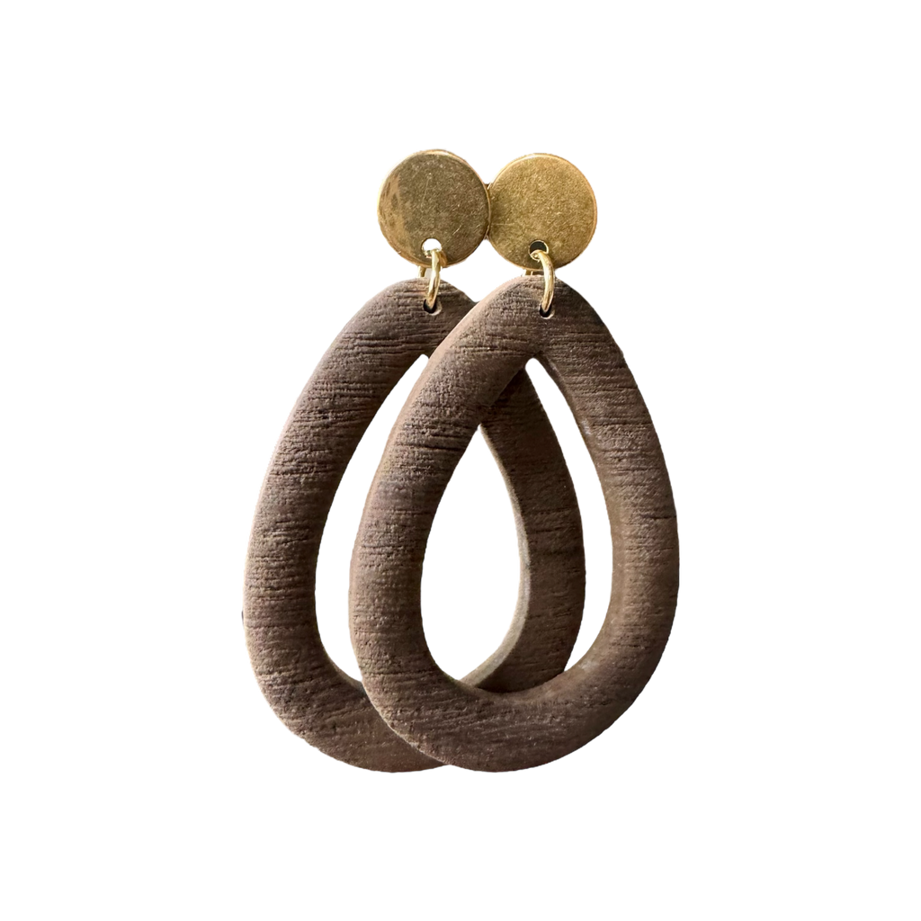 Lot - oorbellen houtlook bruin